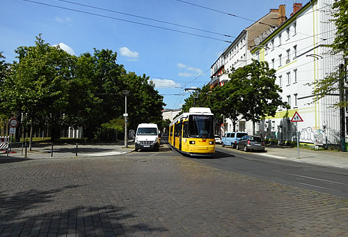 Thaerstrae / Frankfurter Allee  Forckenbeckplatz