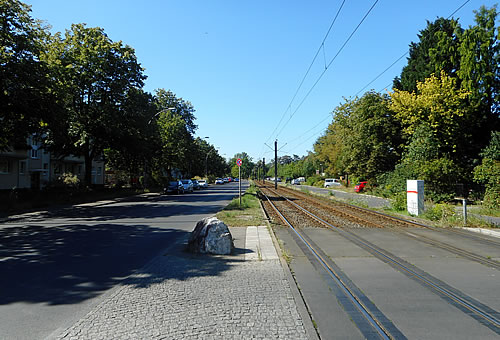 Bahnhof Spindlersfeld  Bahnhof Adlershof