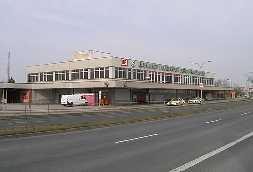 Flughafen Berlin-Schoenefeld
